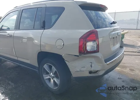 2017 Jeep Compass High Altitude Fwd z USA, uszkodzony, nr VIN 1C4NJCEA5HD141401